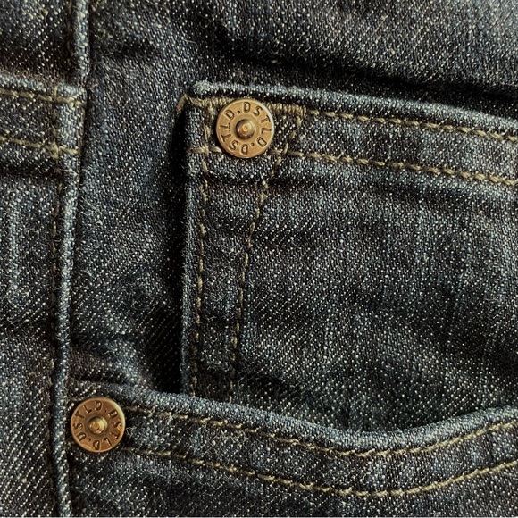 Slim-fit jeans with Dark Wash Resin & Timber Stitch - Picture 3 of 5